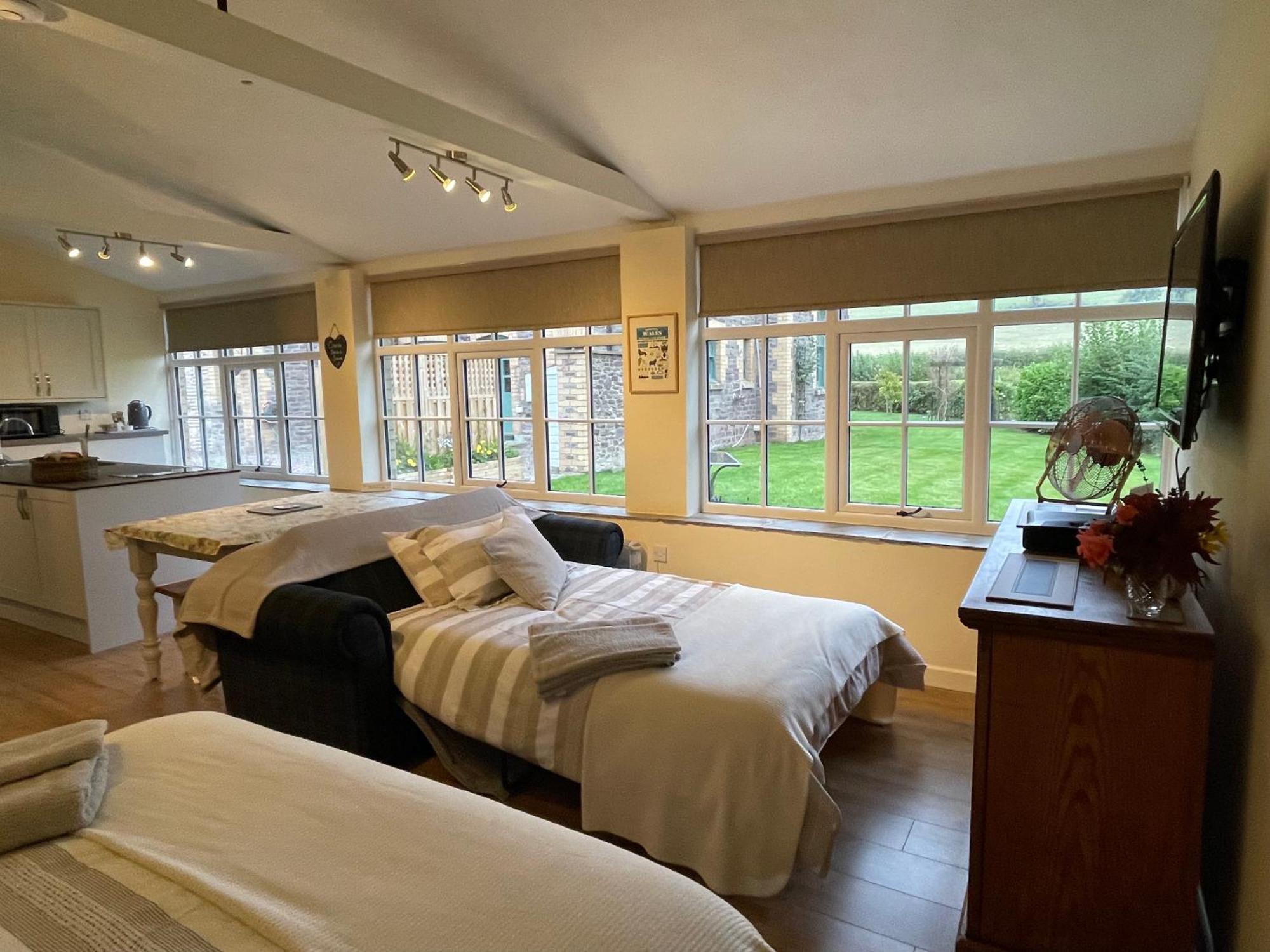 Tegfan Garden Suite Talgarth Extérieur photo