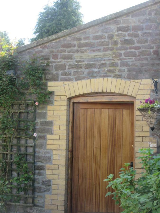 Tegfan Garden Suite Talgarth Extérieur photo